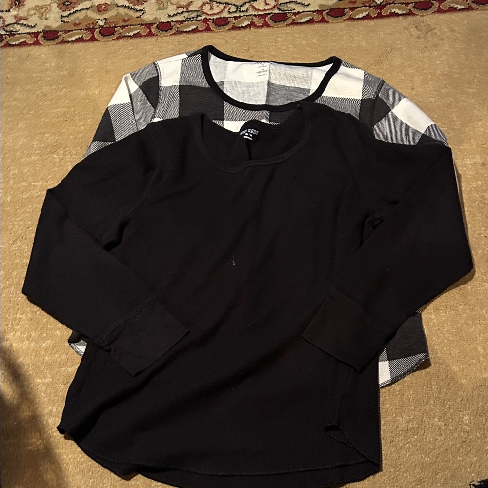 Old Navy Black and Plaid Long Sleeve Tees